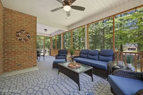 125 Thames Lane Chocowinity NC 27817