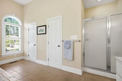 125 Thames Lane Chocowinity NC 27817
