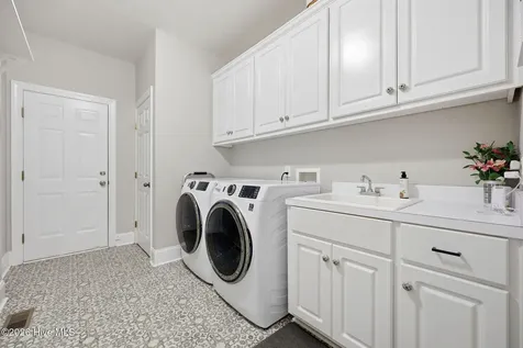125 Thames Lane Chocowinity NC 27817