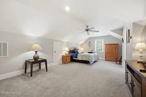 125 Thames Lane Chocowinity NC 27817