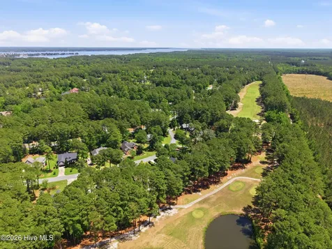 125 Thames Lane Chocowinity NC 27817