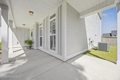 704 W Craftsman Way Hampstead NC 28443