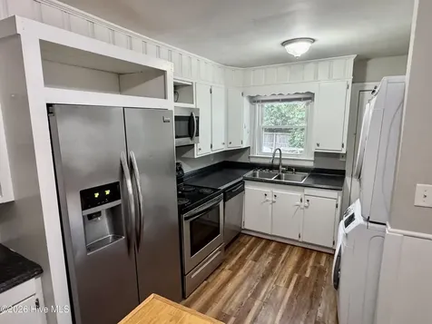 1307 Willow Street Greenville NC 27858