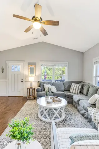 113 NE 24th Street Oak Island NC 28465