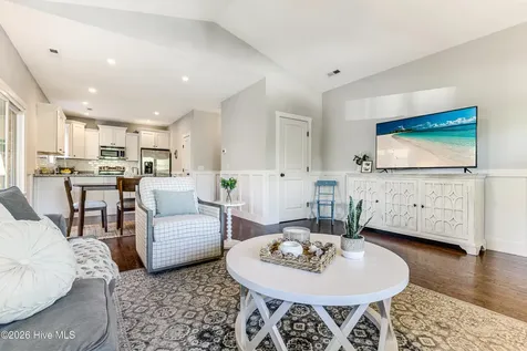 113 NE 24th Street Oak Island NC 28465