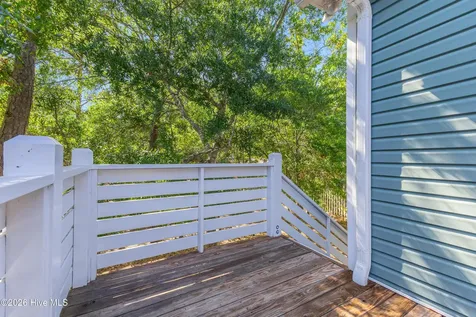 113 NE 24th Street Oak Island NC 28465