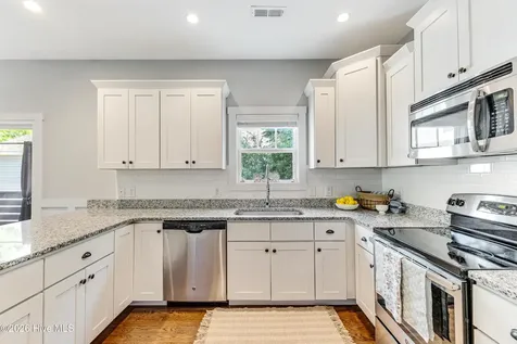 113 NE 24th Street Oak Island NC 28465