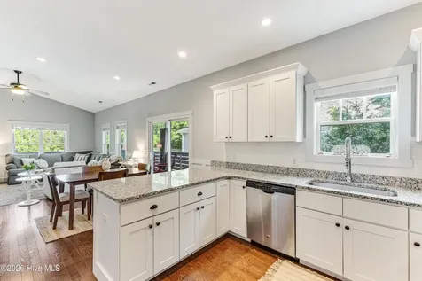 113 NE 24th Street Oak Island NC 28465