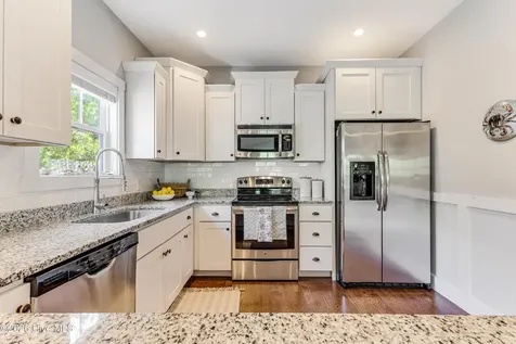113 NE 24th Street Oak Island NC 28465