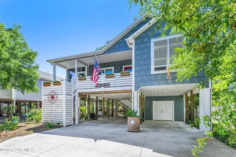 113 NE 24th Street Oak Island NC 28465