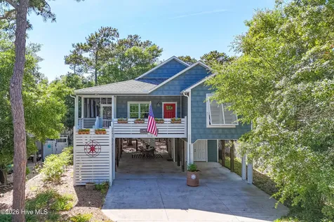 113 NE 24th Street Oak Island NC 28465