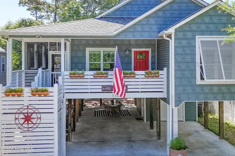 113 NE 24th Street Oak Island NC 28465