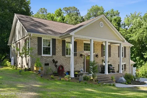 103 Courtland Drive Jacksonville NC 28546