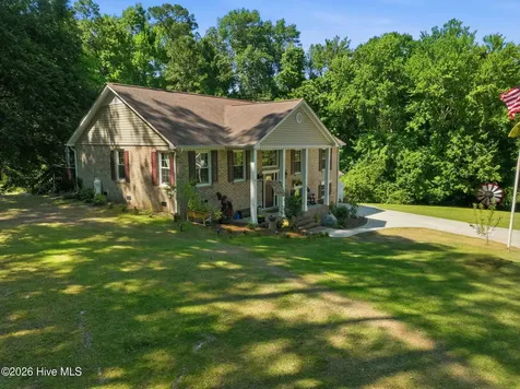 103 Courtland Drive Jacksonville NC 28546