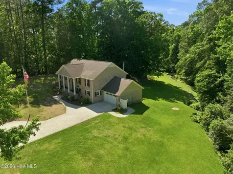 103 Courtland Drive Jacksonville NC 28546