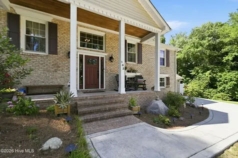 103 Courtland Drive Jacksonville NC 28546