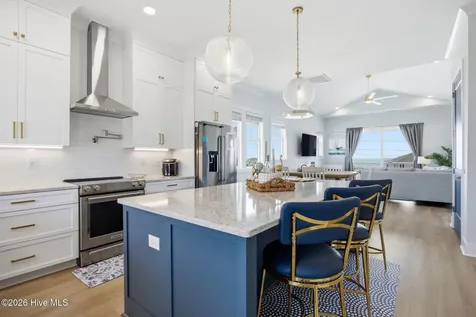 2802 Emerald Drive Emerald Isle NC 28594