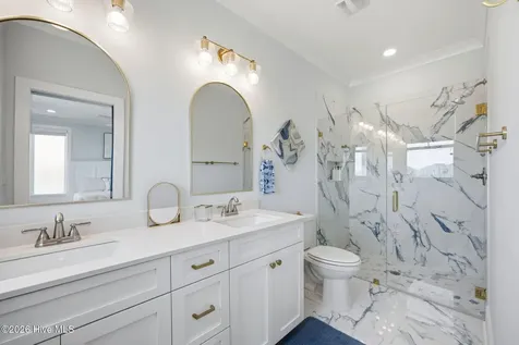 2802 Emerald Drive Emerald Isle NC 28594