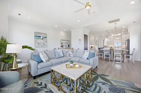 2802 Emerald Drive Emerald Isle NC 28594