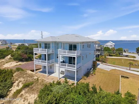 2802 Emerald Drive Emerald Isle NC 28594
