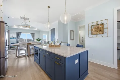 2802 Emerald Drive Emerald Isle NC 28594