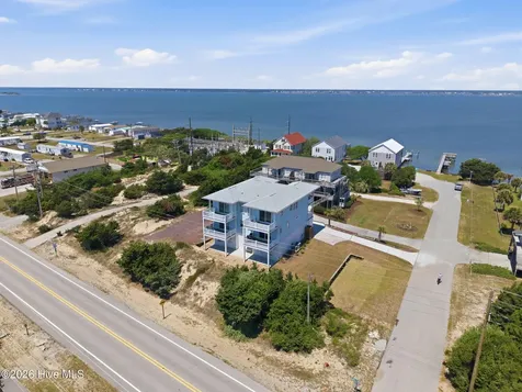 2802 Emerald Drive Emerald Isle NC 28594