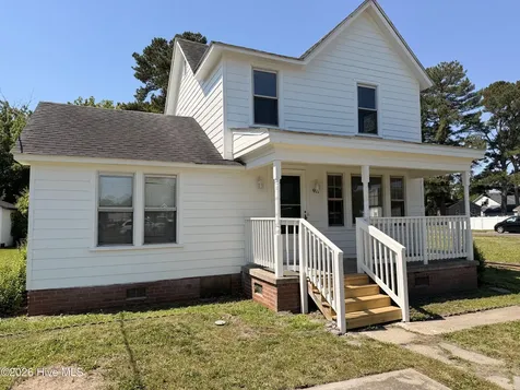 911 W Elizabeth Street Elizabeth City NC 27909