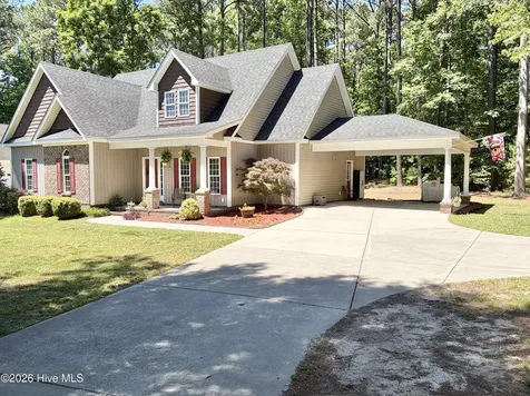 5056 Green Hills Road Rocky Mount NC 27804