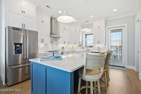 2802 Emerald Drive Emerald Isle NC 28594