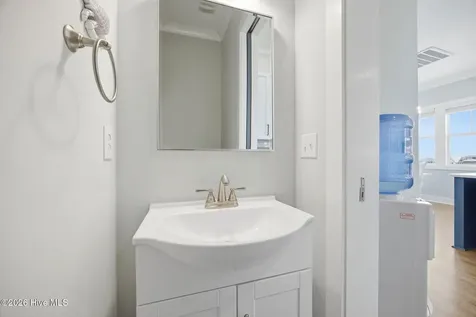 2802 Emerald Drive Emerald Isle NC 28594