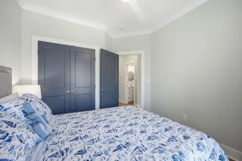 2802 Emerald Drive Emerald Isle NC 28594
