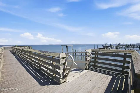 2802 Emerald Drive Emerald Isle NC 28594