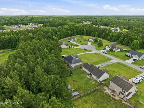 305 De Anza Court Maysville NC 28555