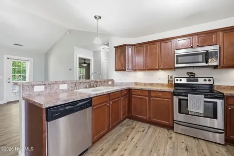 305 De Anza Court Maysville NC 28555