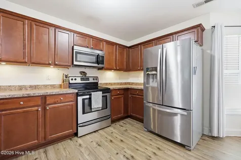 305 De Anza Court Maysville NC 28555
