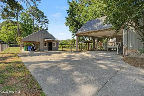 902 Rollingwood Drive NW Wilson NC 27893