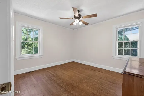 437 E Wards Bridge Road Kenansville NC 28349