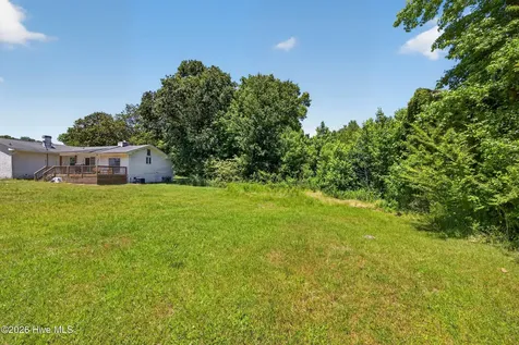 437 E Wards Bridge Road Kenansville NC 28349