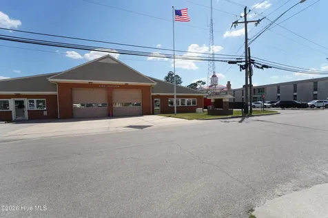 437 E Wards Bridge Road Kenansville NC 28349