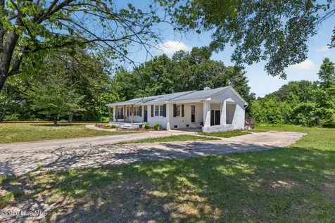 437 E Wards Bridge Road Kenansville NC 28349