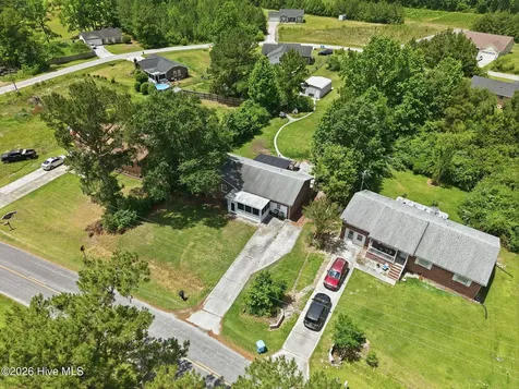 246 Ernest Gurganus Road Jacksonville NC 28540