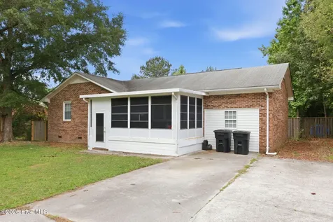246 Ernest Gurganus Road Jacksonville NC 28540