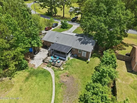 246 Ernest Gurganus Road Jacksonville NC 28540