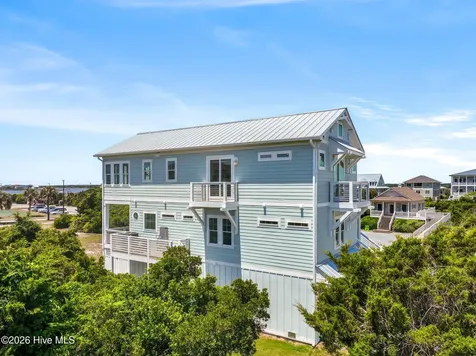 6 Cape Lane North Topsail Beach NC 28460