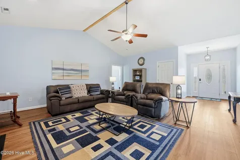 203 Grafton Court Jacksonville NC 28540