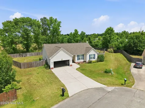 203 Grafton Court Jacksonville NC 28540
