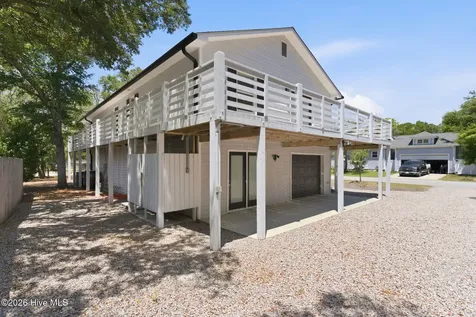 230 NE 45th Street Oak Island NC 28465