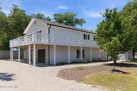230 NE 45th Street Oak Island NC 28465