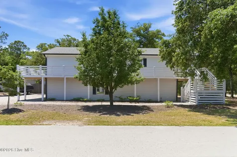 230 NE 45th Street Oak Island NC 28465