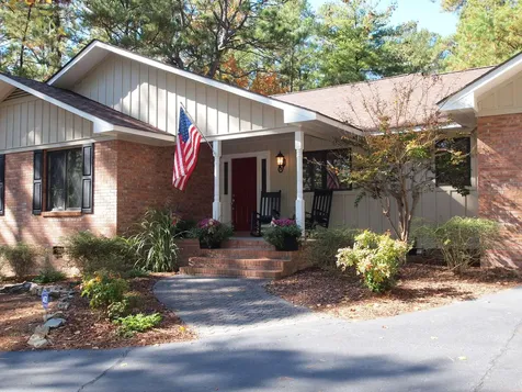 25 Firestone Lane Pinehurst NC 28374